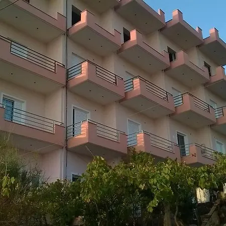 Guest house Qatips 1 Sarande