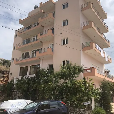 Guest house Qatips 1 Sarande